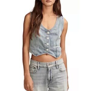 Lucky Brand
V-Neck Button Front Denim Vest🍒🍒🍒